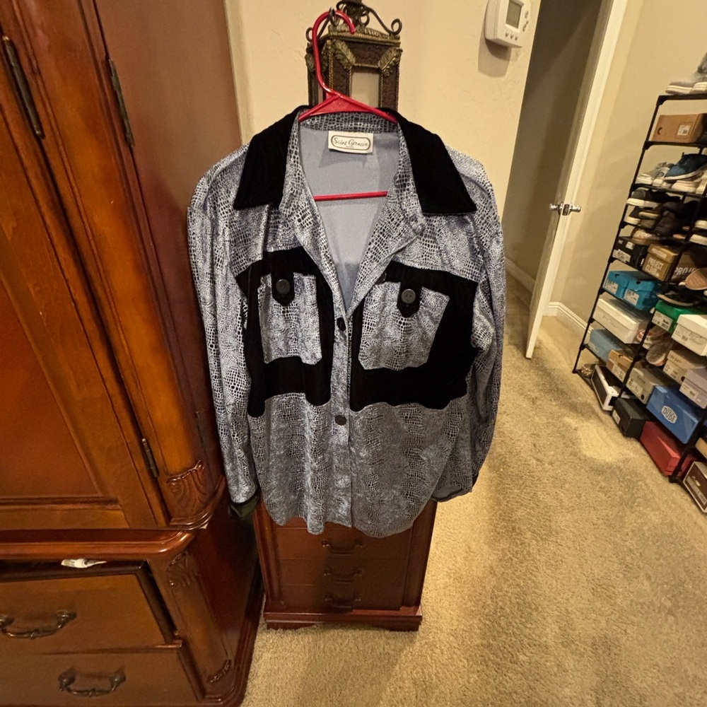 Black & Light Blue Patterned Women's Blouse